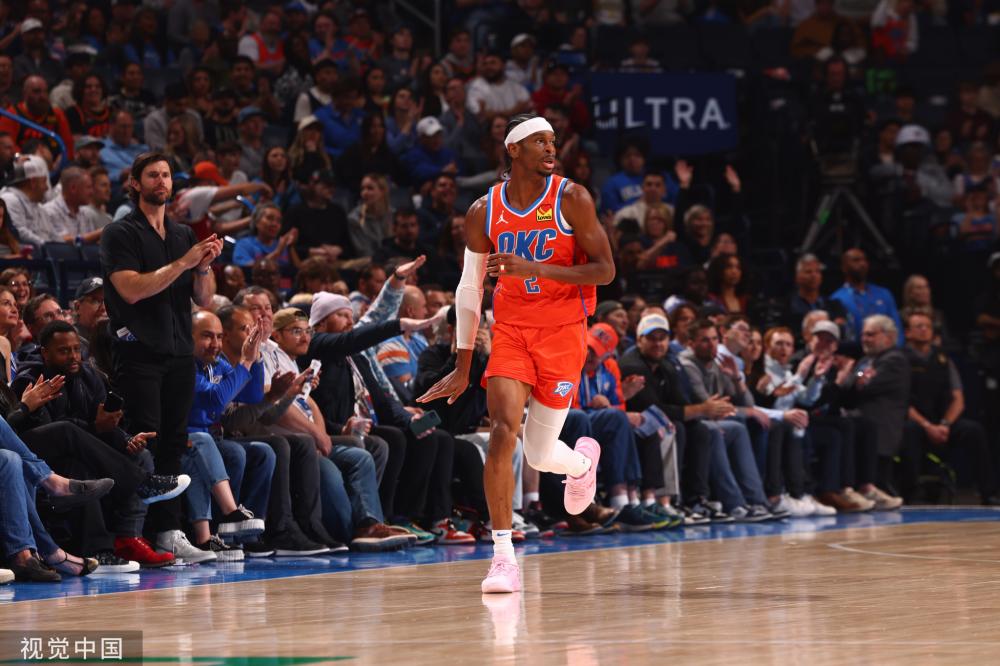 被媒体打趣 被媒体打趣