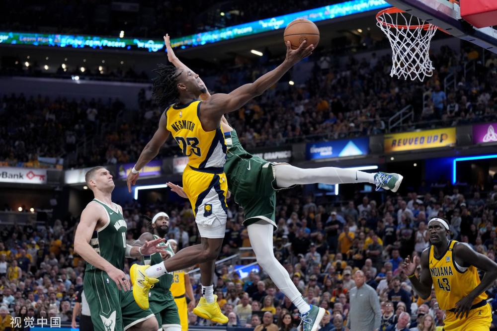 一场围绕 一场围绕